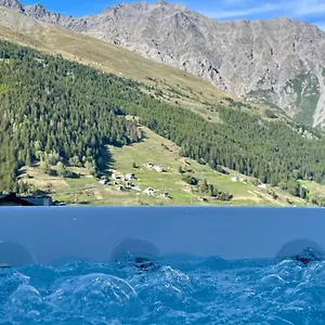 Hotel San Carlo, Tra Bormio E Livigno ***