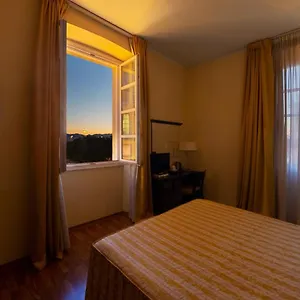 Hotel Due Colonne ***